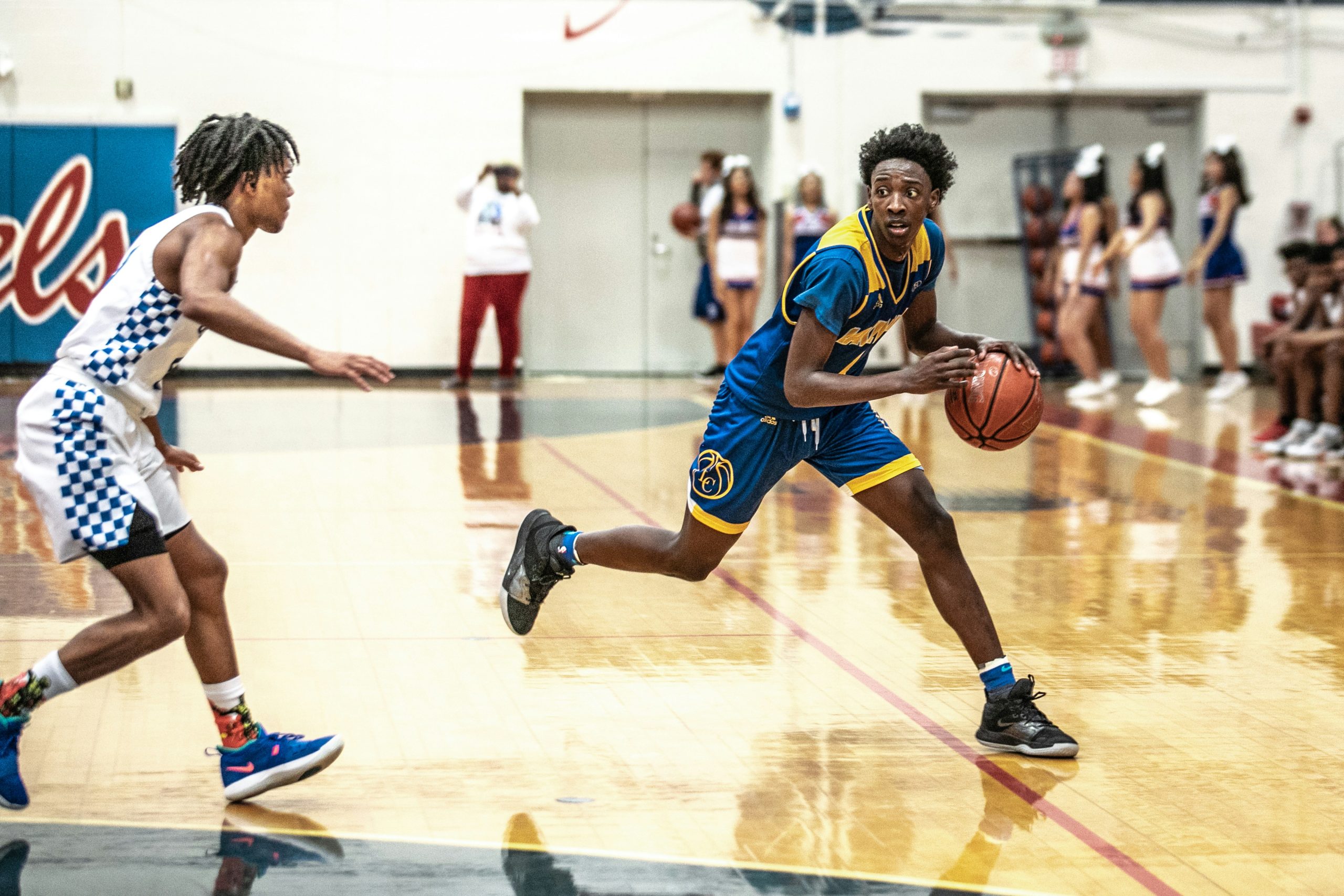 basketball player in a basketball game